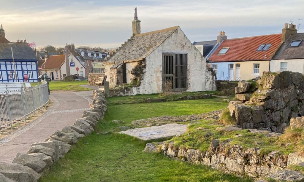 Old Kirk North Berwick Witch Trials Outlander Tour